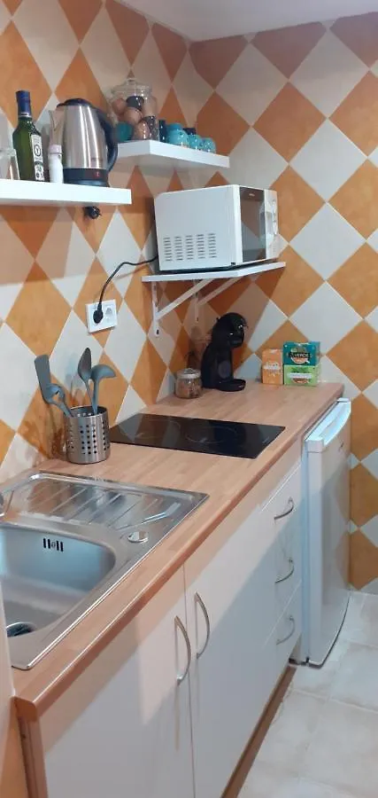 Apartamento Acogedor Estudio Cerca Del Mar Torremolinos 0*,  España